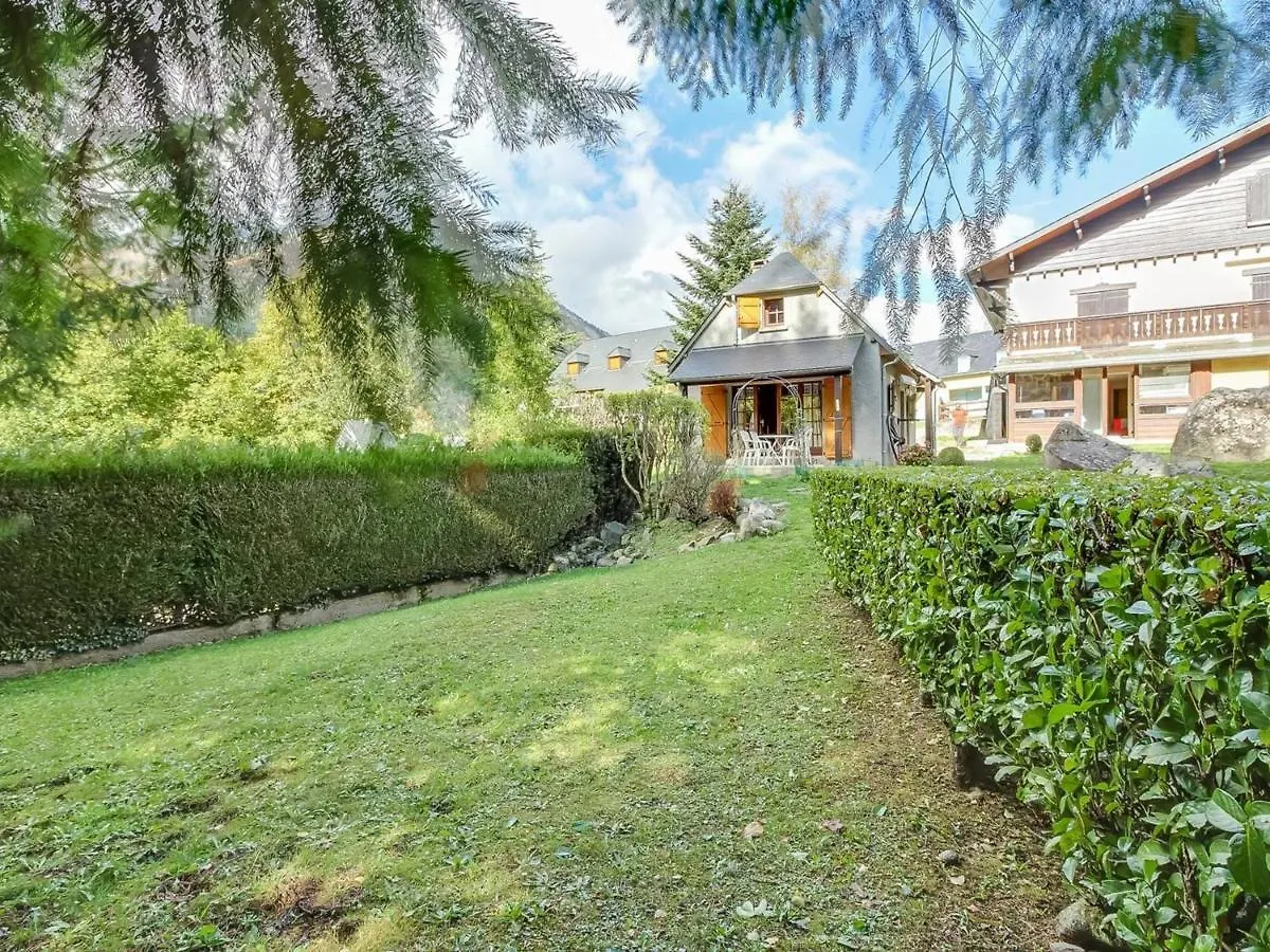 Chalet Cocon Pour 4 Avec Cheminee, Jardin Et Proche Telepherique, Centre Et Commerces A Cauterets. - Fr-1-401-168 0*, קאוטרט צרפת